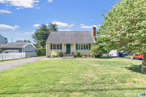 15 Evelyn Street Trumbull CT 06611