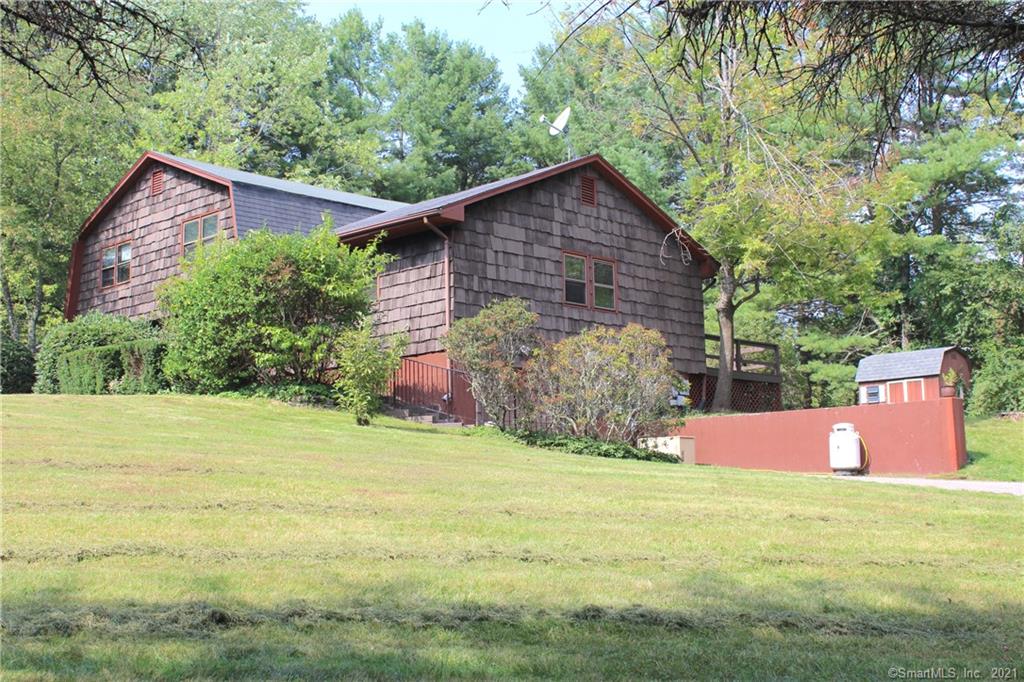 19 Bridle Drive Barkhamsted CT 06063