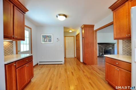 30 Hampden Place Windsor CT 06095