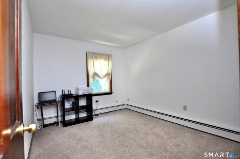 30 Hampden Place Windsor CT 06095