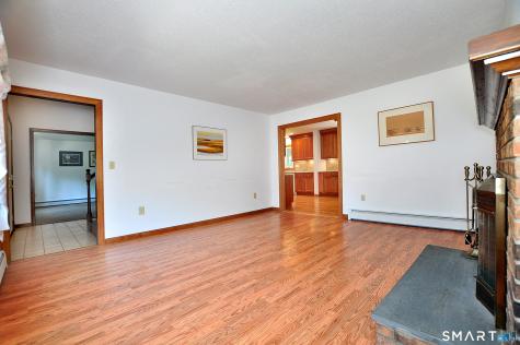 30 Hampden Place Windsor CT 06095