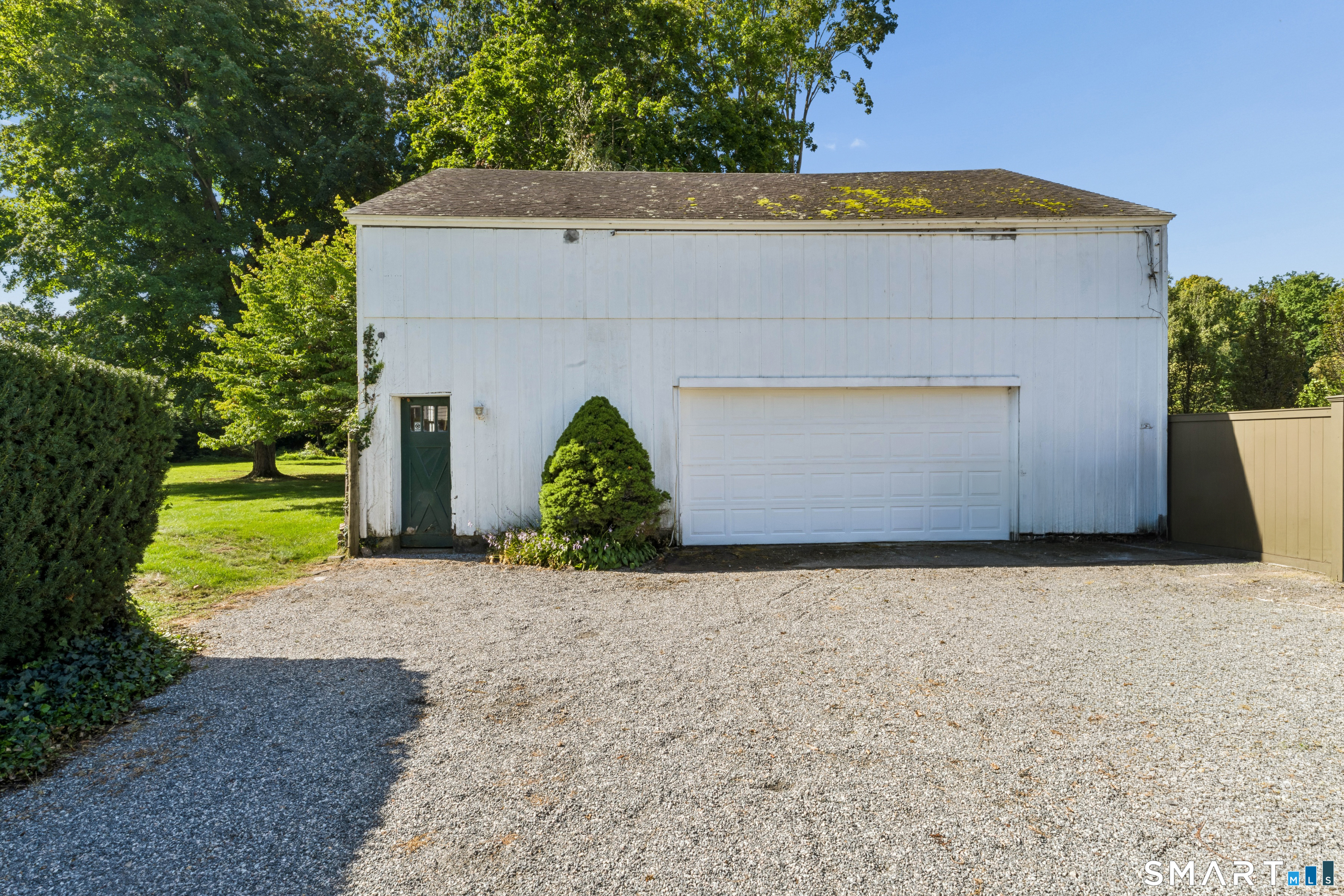 195 Old South Road Fairfield CT 06890