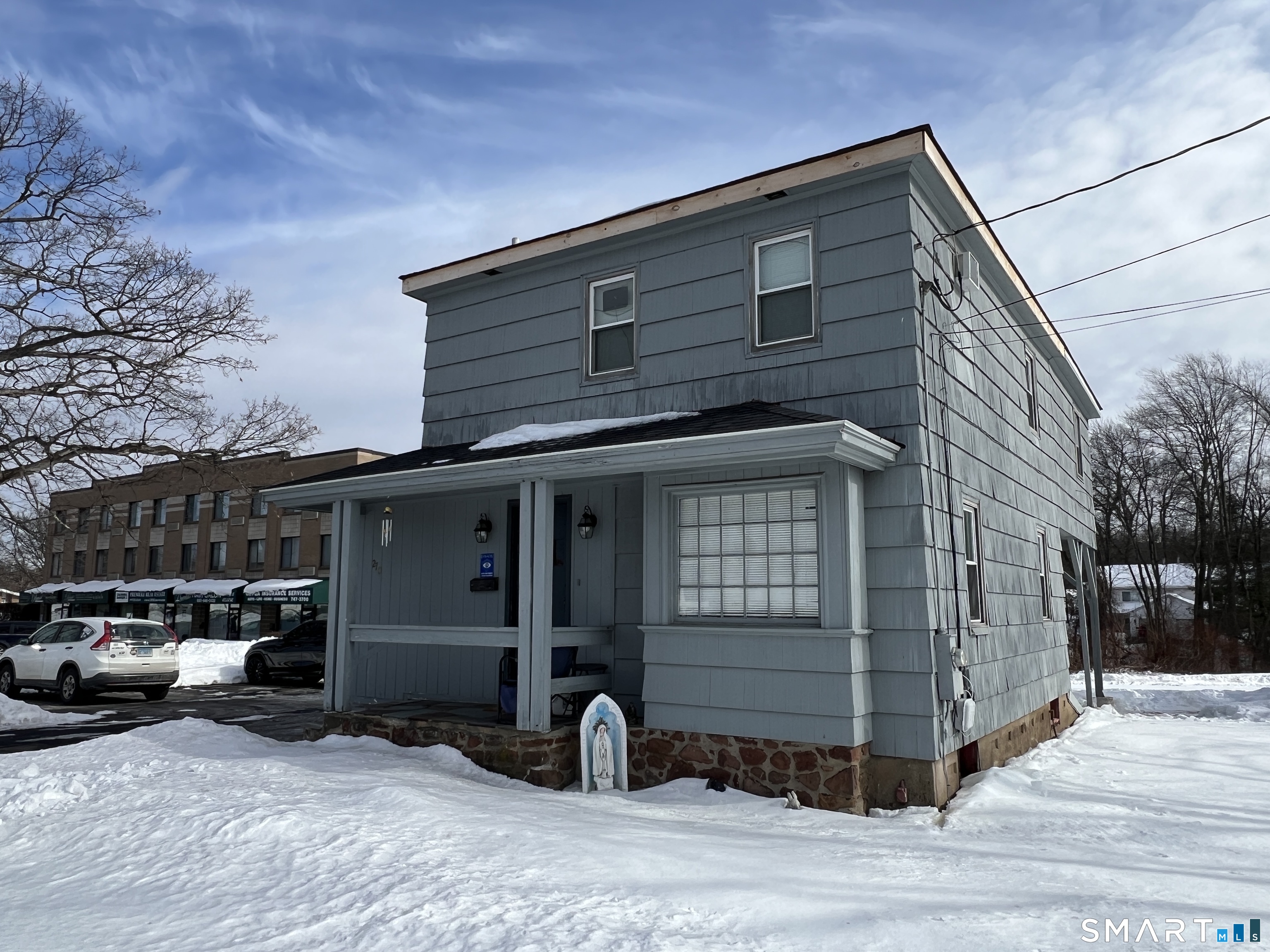 270R East Street Plainville CT 06062