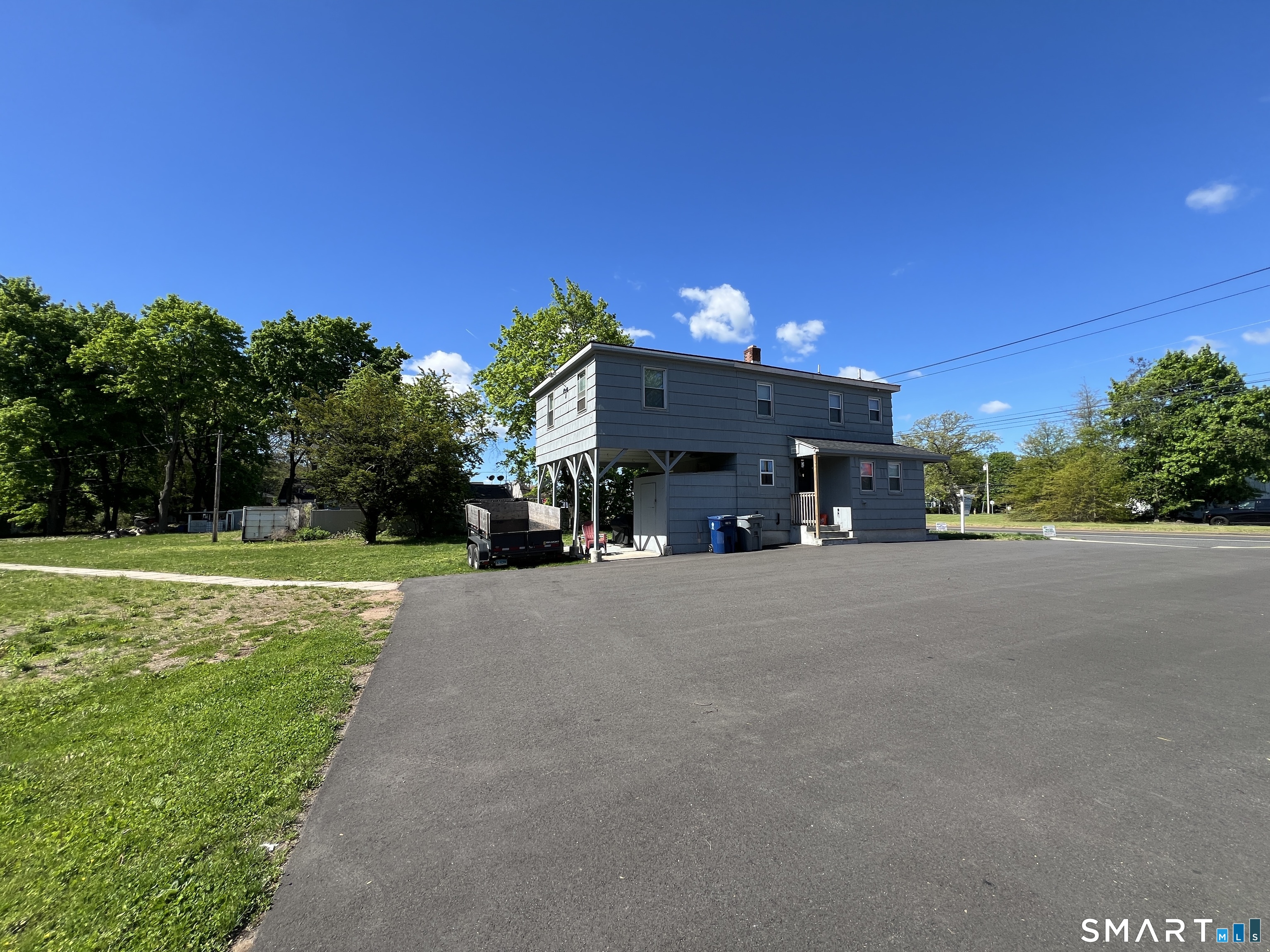 270R East Street Plainville CT 06062
