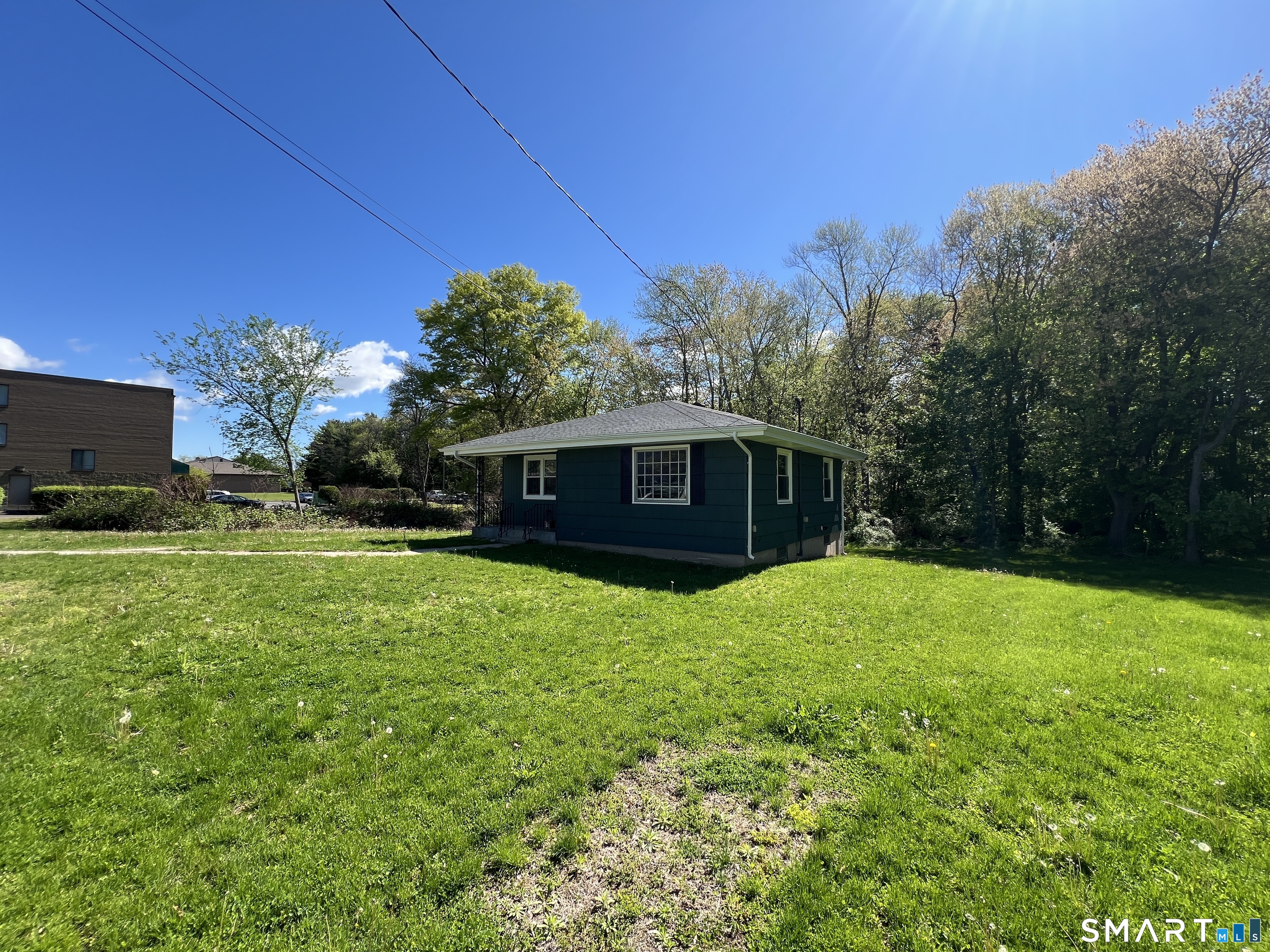 270R East Street Plainville CT 06062