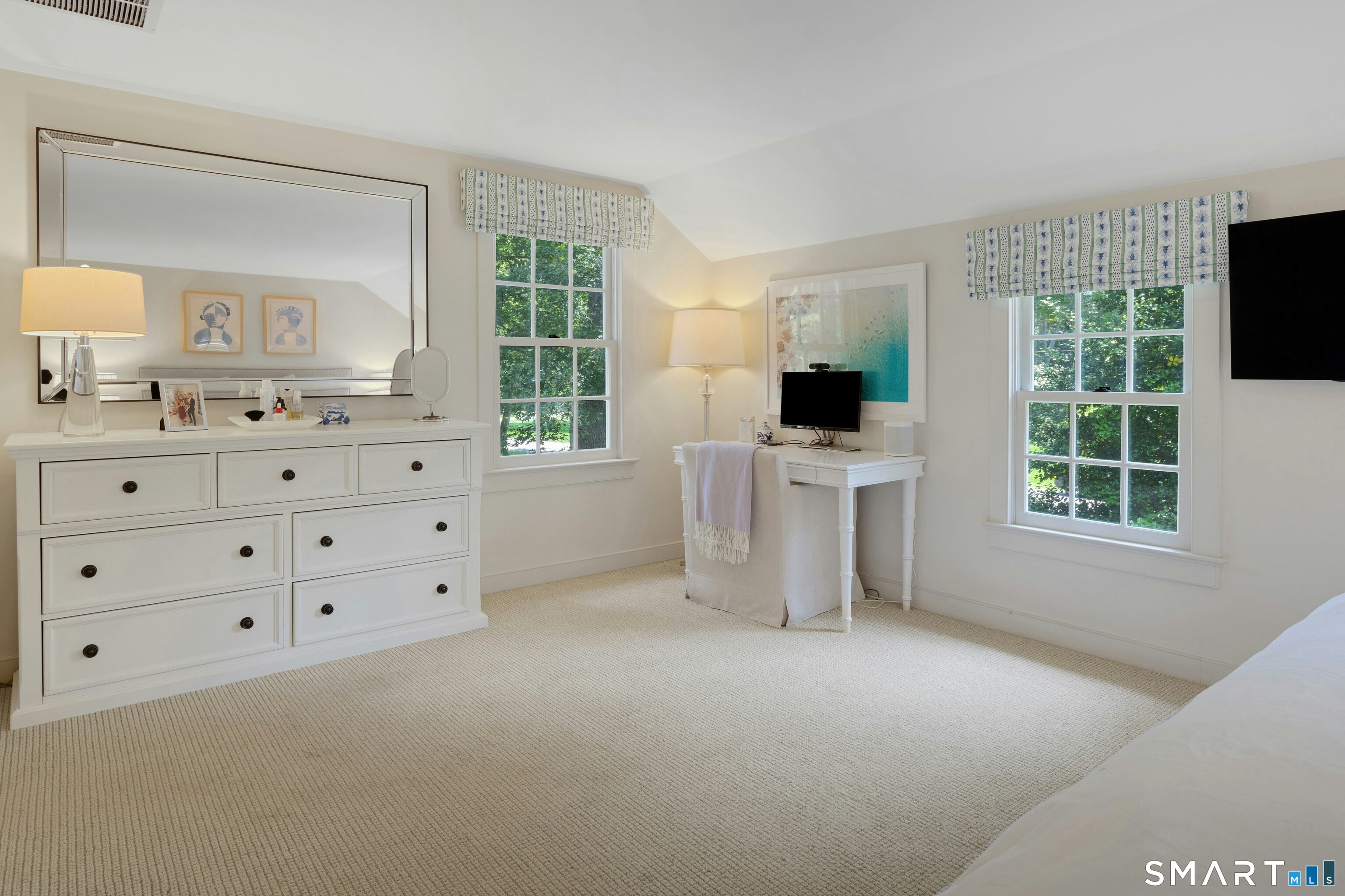 18 Forest Lane Wilton CT 06897