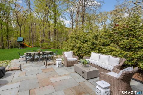 18 Forest Lane Wilton CT 06897