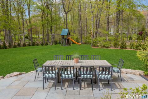18 Forest Lane Wilton CT 06897