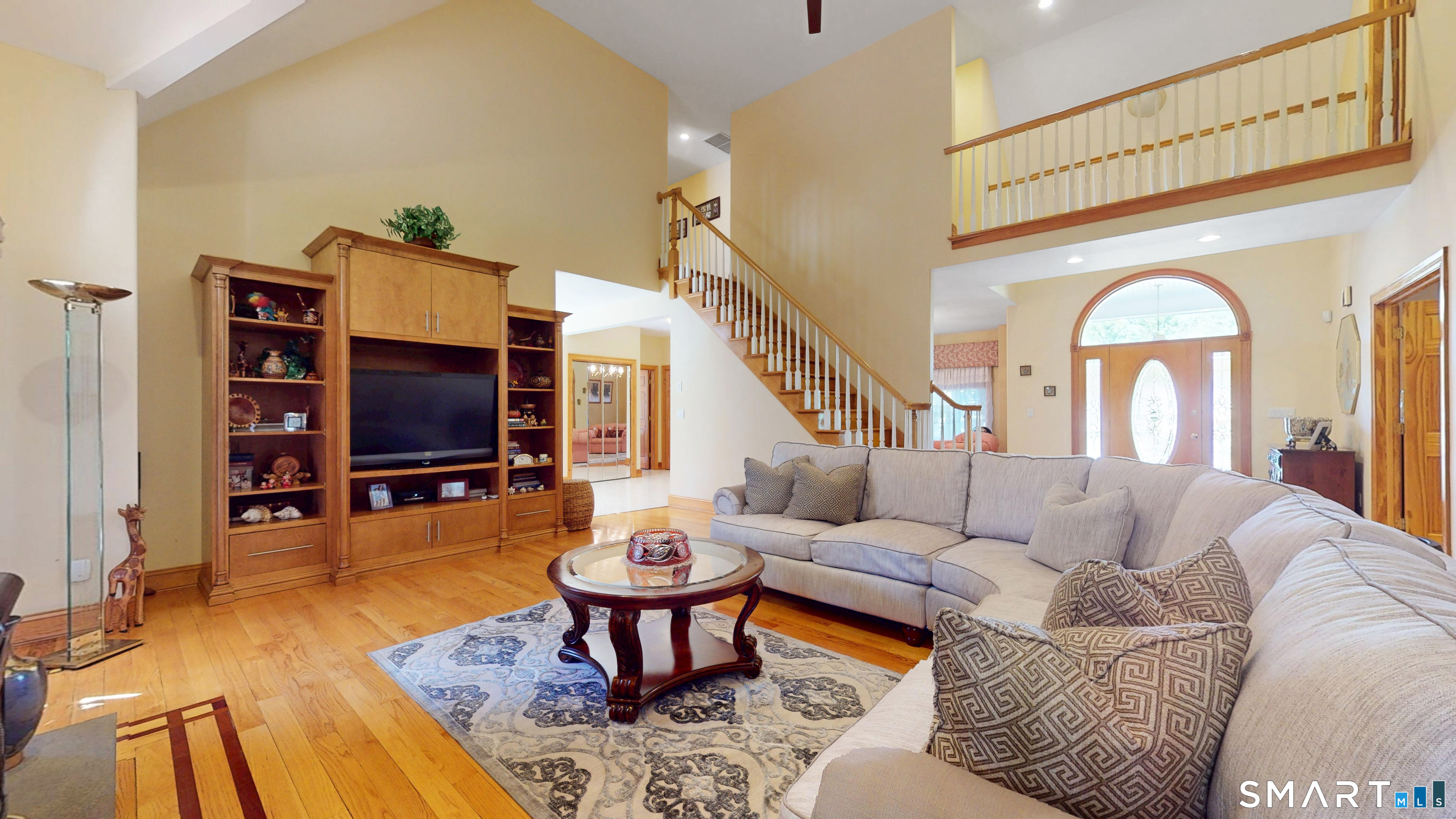 44 Chippenwood Lane Bristol CT 06010