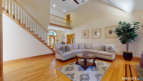 44 Chippenwood Lane Bristol CT 06010