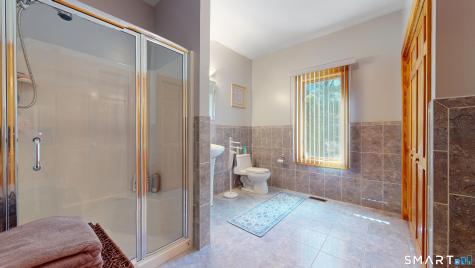 44 Chippenwood Lane Bristol CT 06010