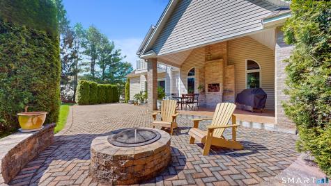 44 Chippenwood Lane Bristol CT 06010