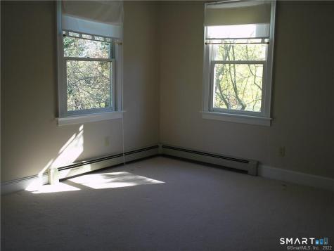 617 Pond Point Avenue Milford CT 06460