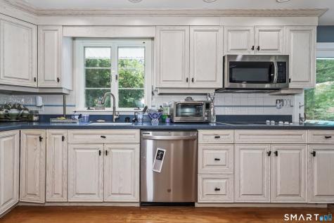 2 Northwood Drive Middlebury CT 06762