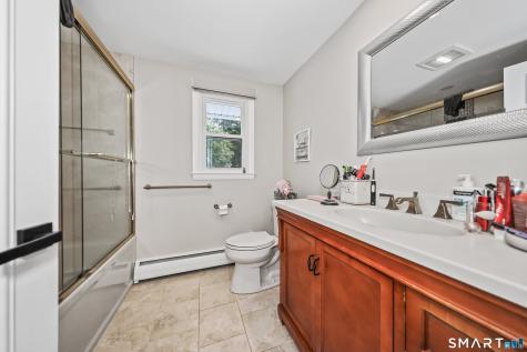 2 Northwood Drive Middlebury CT 06762