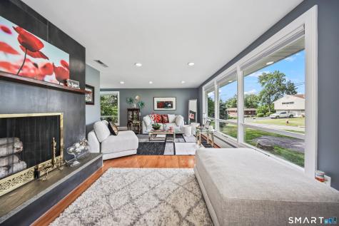 2 Northwood Drive Middlebury CT 06762