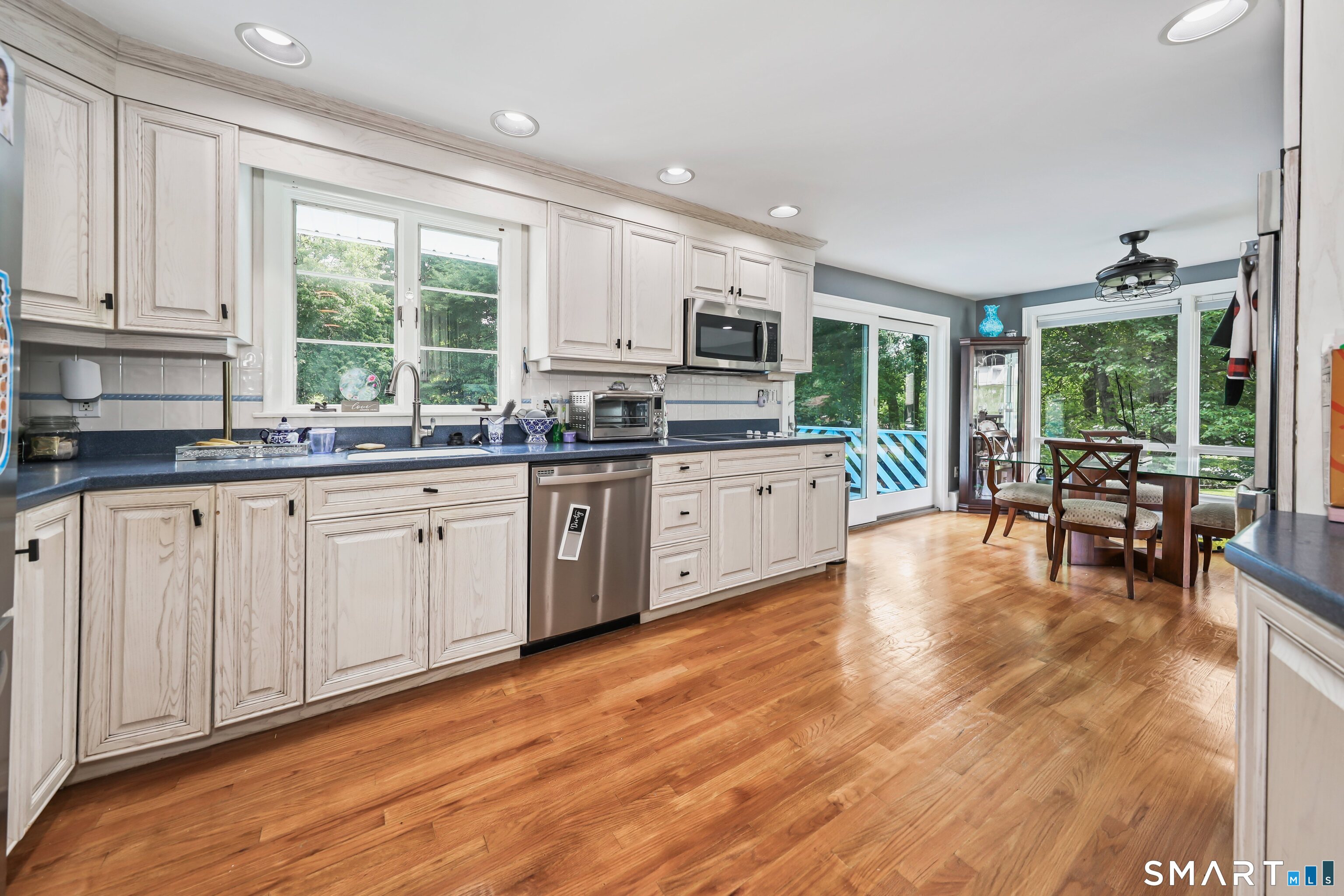 2 Northwood Drive Middlebury CT 06762