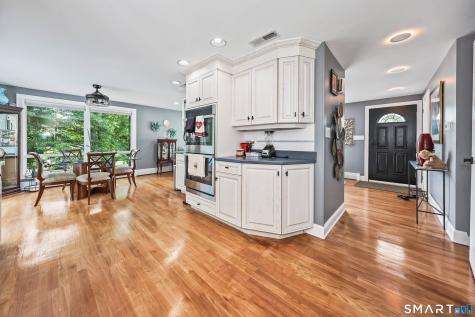 2 Northwood Drive Middlebury CT 06762