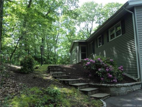 705 Old Waterbury Road Southbury CT 06488