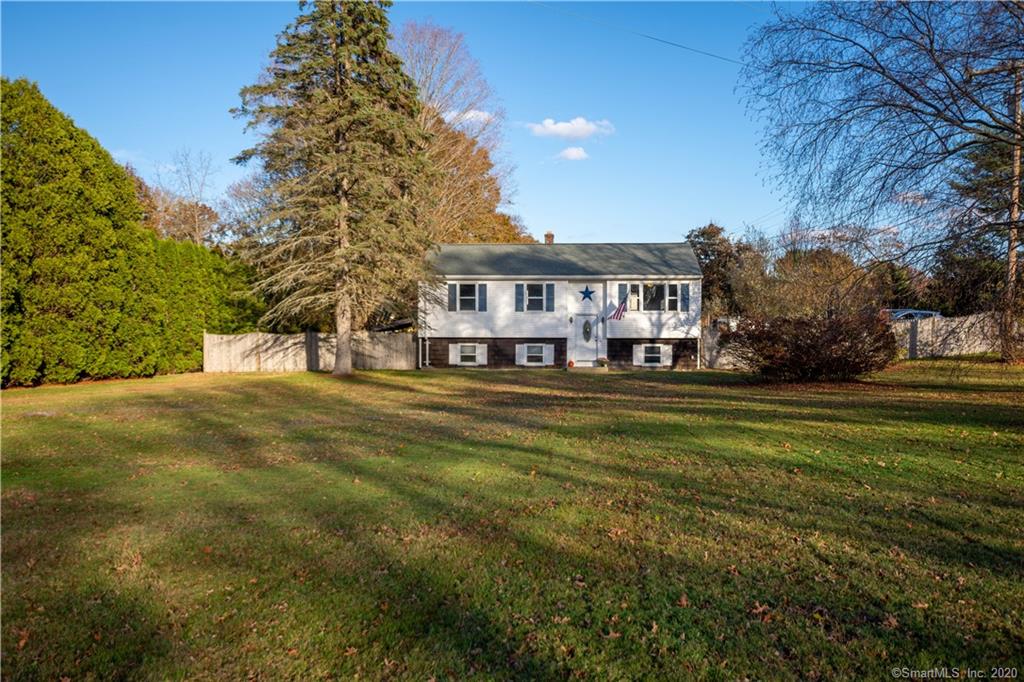 10 Charlotte Street Killingly CT 06239