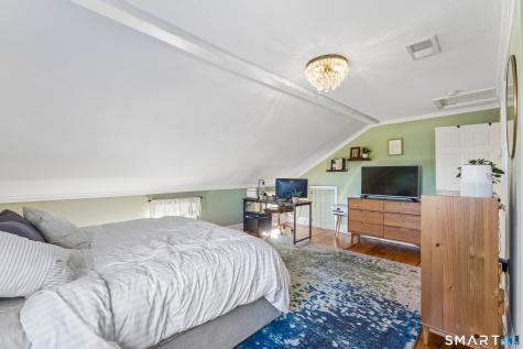 7 The Old Road Newtown CT 06470