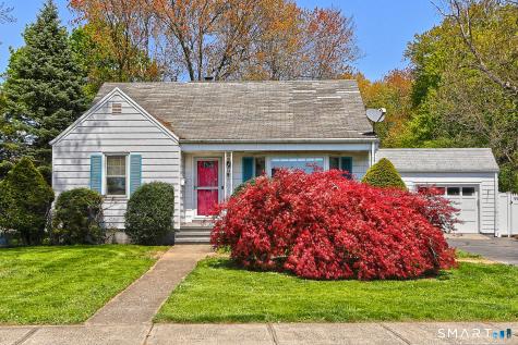 15 Locust Street Milford CT 06461