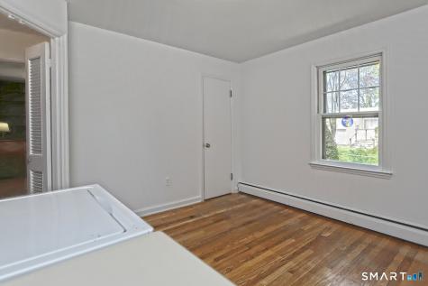 15 Locust Street Milford CT 06461