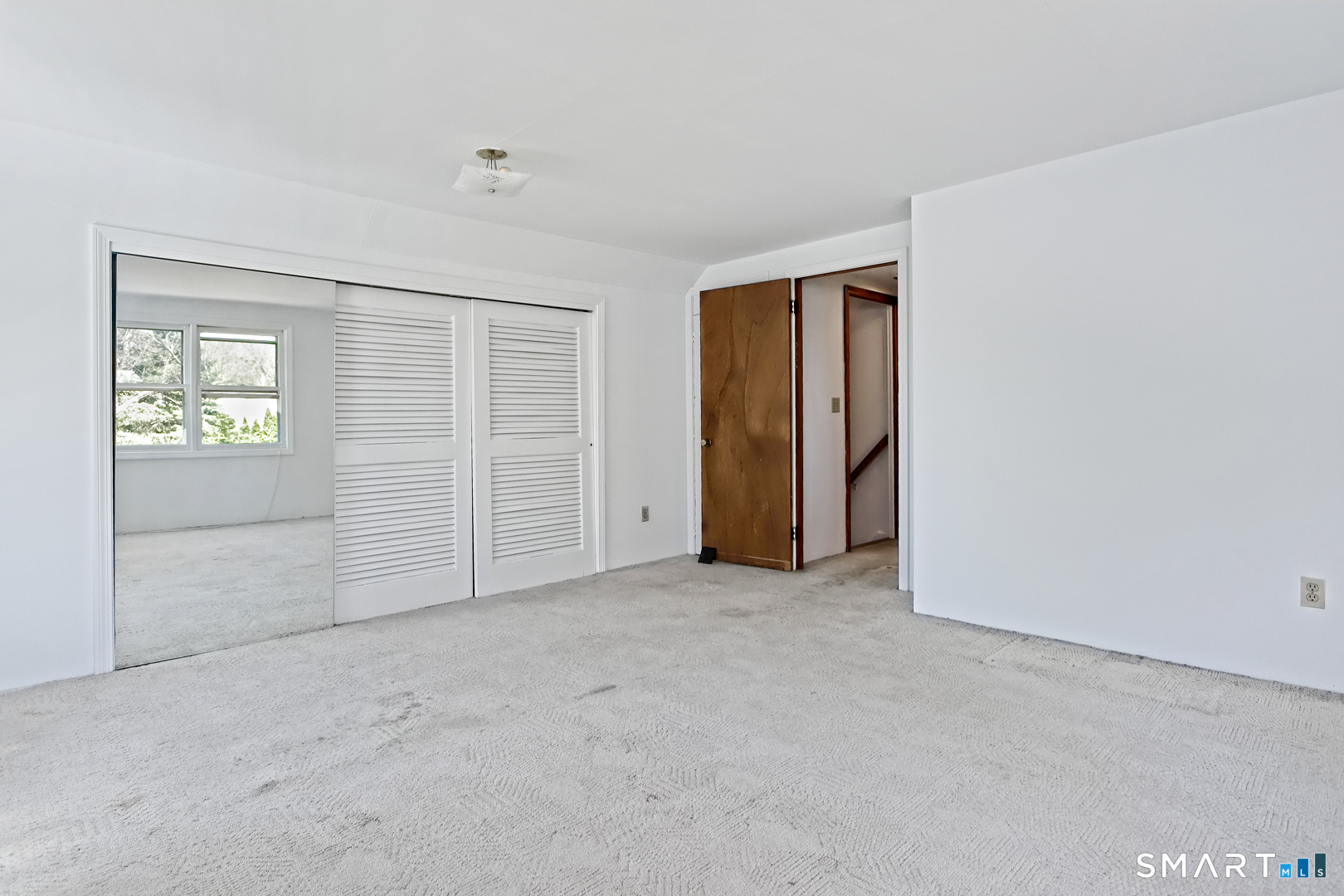 15 Locust Street Milford CT 06461