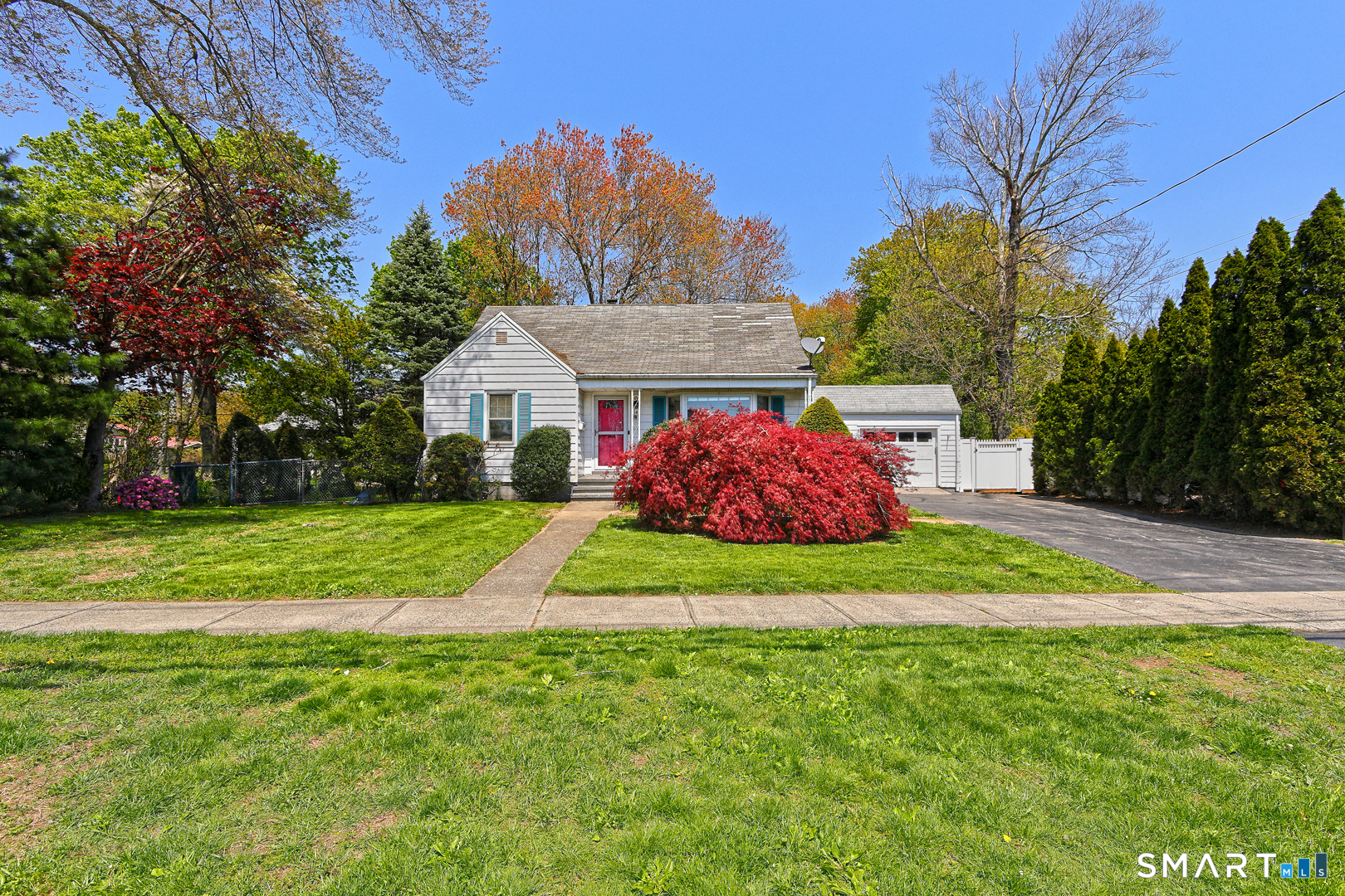 15 Locust Street Milford CT 06461