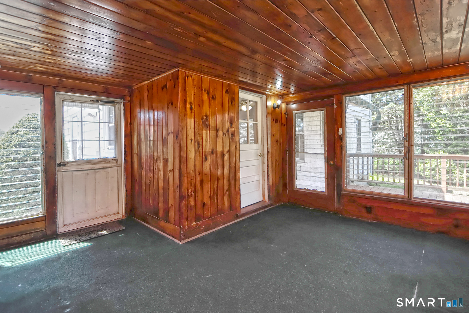 15 Locust Street Milford CT 06461