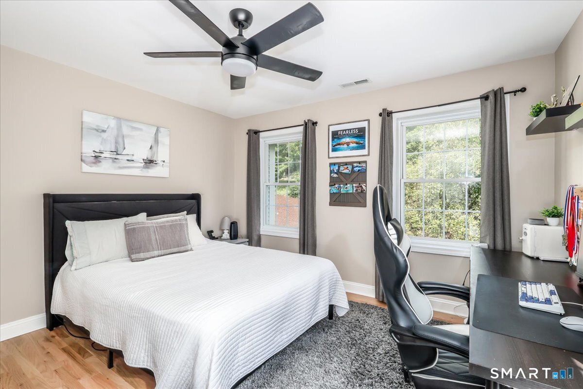 126 Sunset Ridge Southbury CT 06488