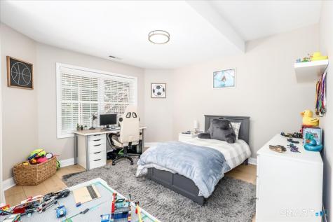 126 Sunset Ridge Southbury CT 06488