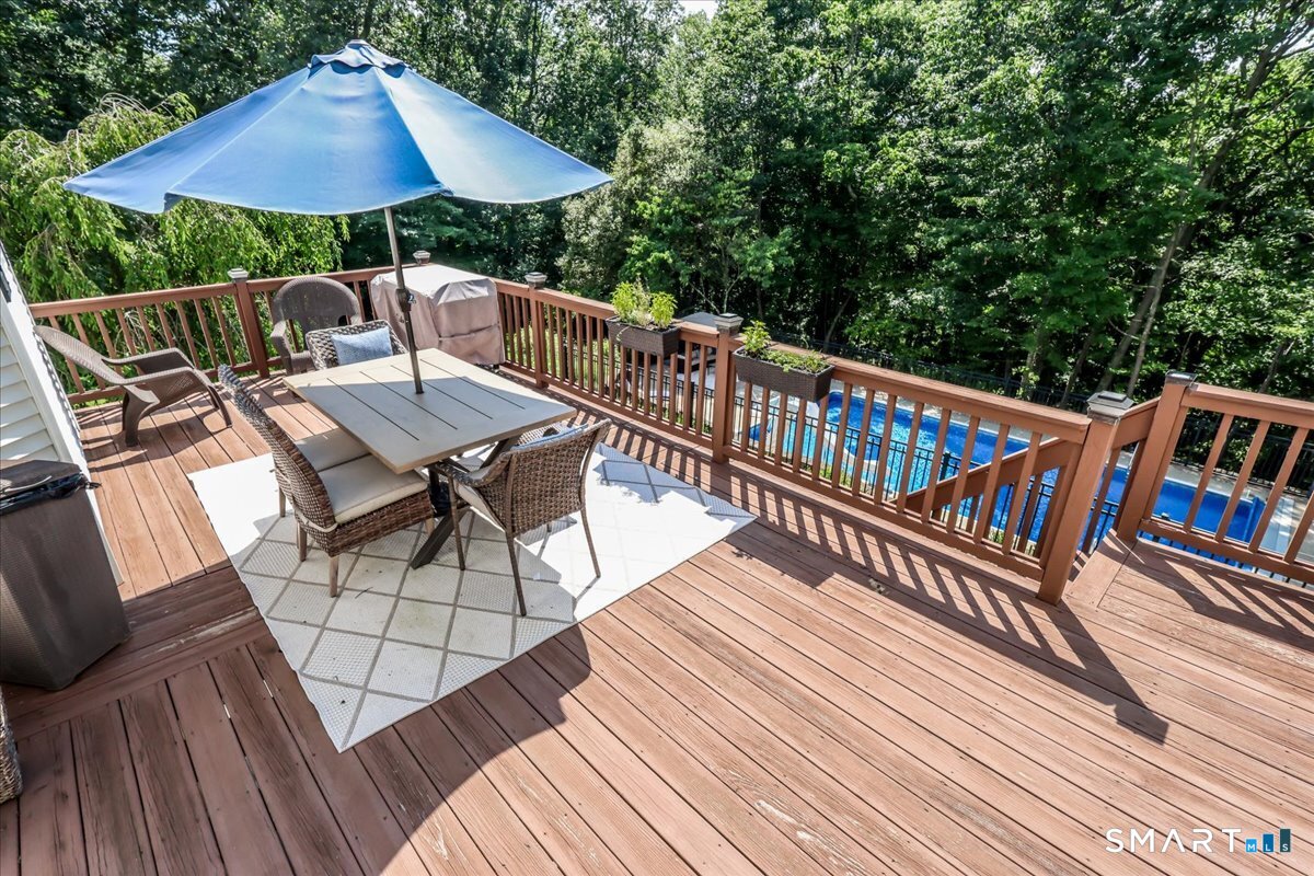 126 Sunset Ridge Southbury CT 06488