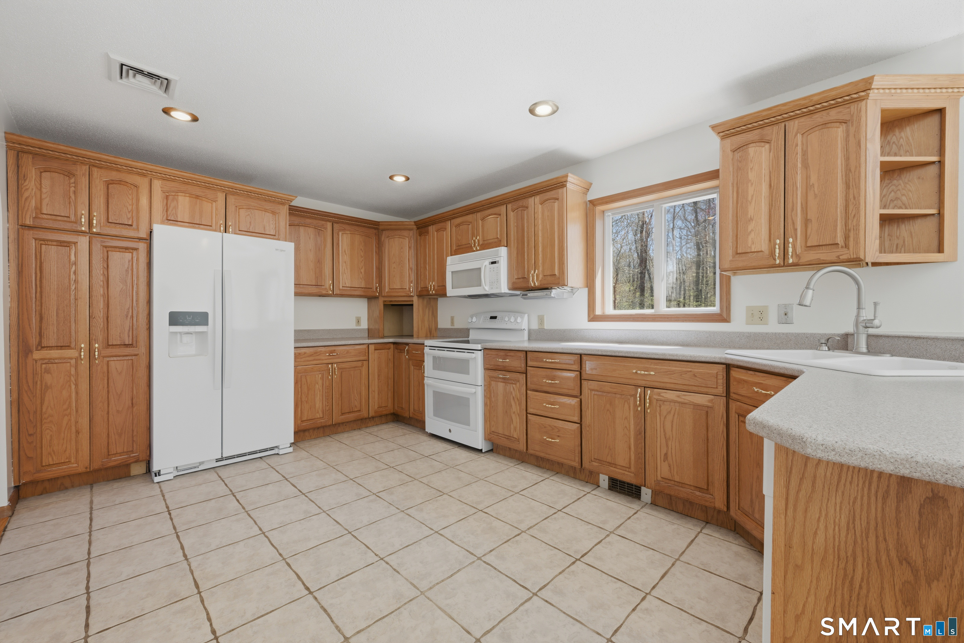 59 Oakwood Boulevard Plainfield CT 06374