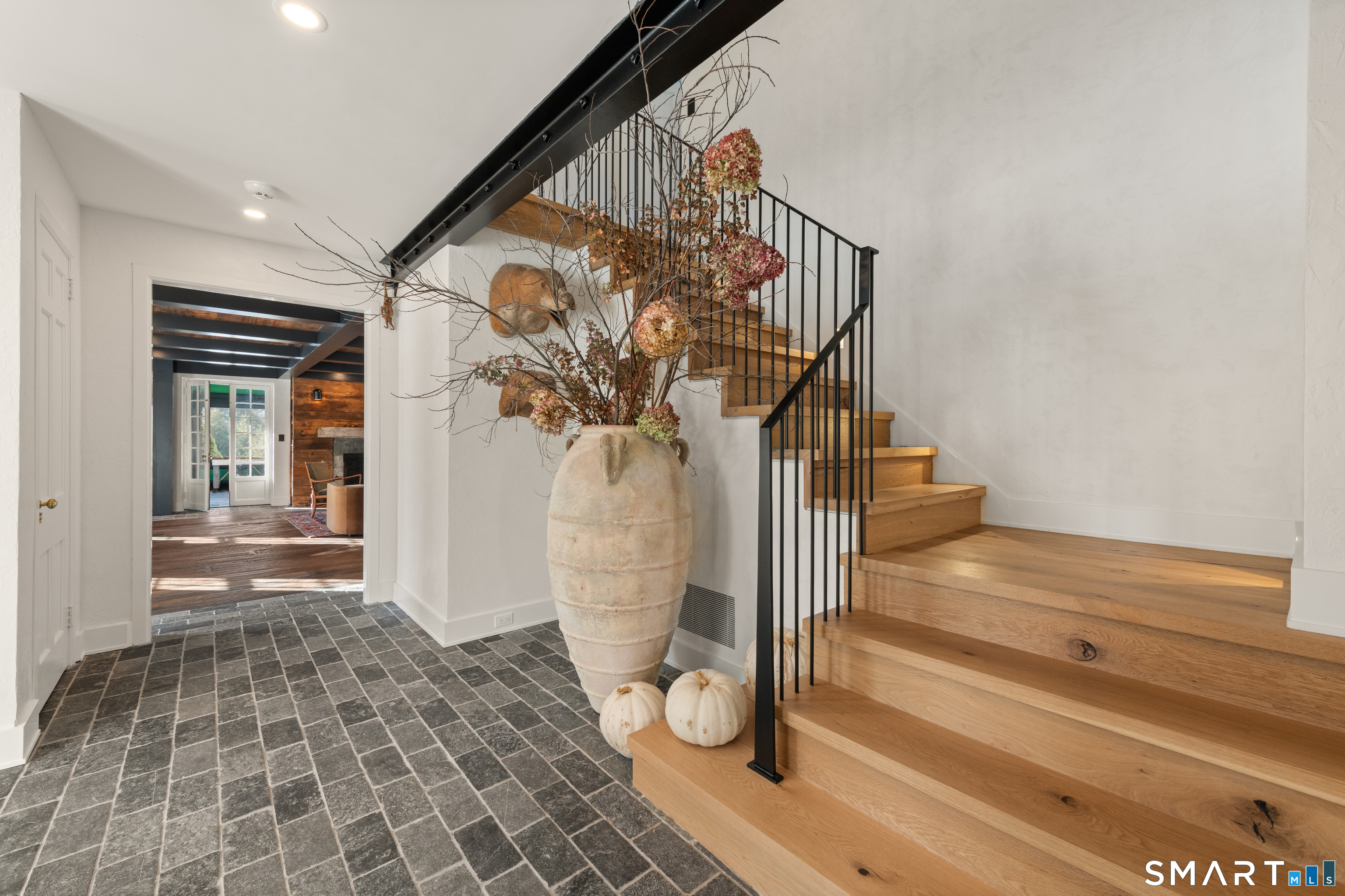 78 & 92 Pastures Lane New Canaan CT 06840