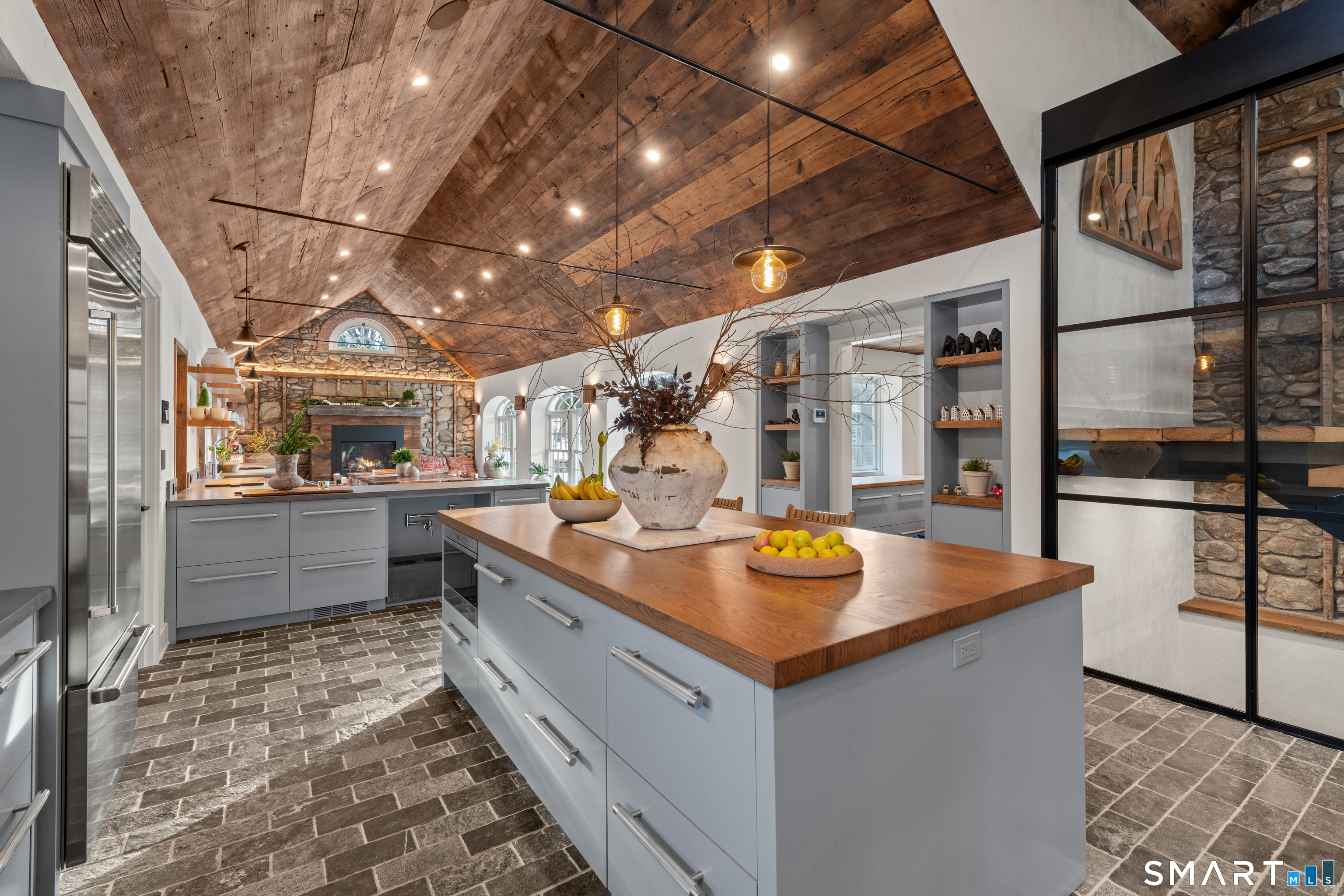 78 & 92 Pastures Lane New Canaan CT 06840