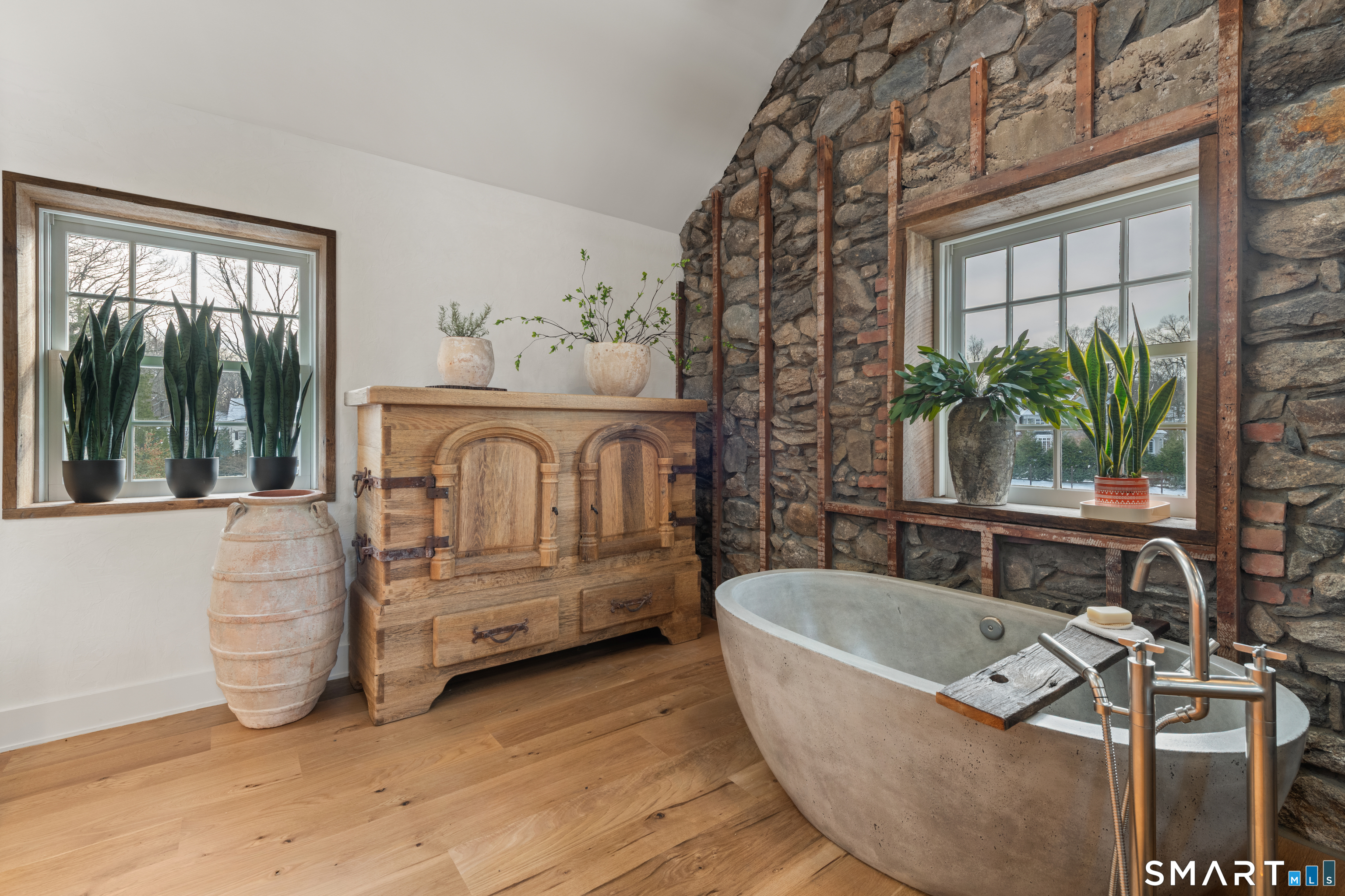 78 & 92 Pastures Lane New Canaan CT 06840