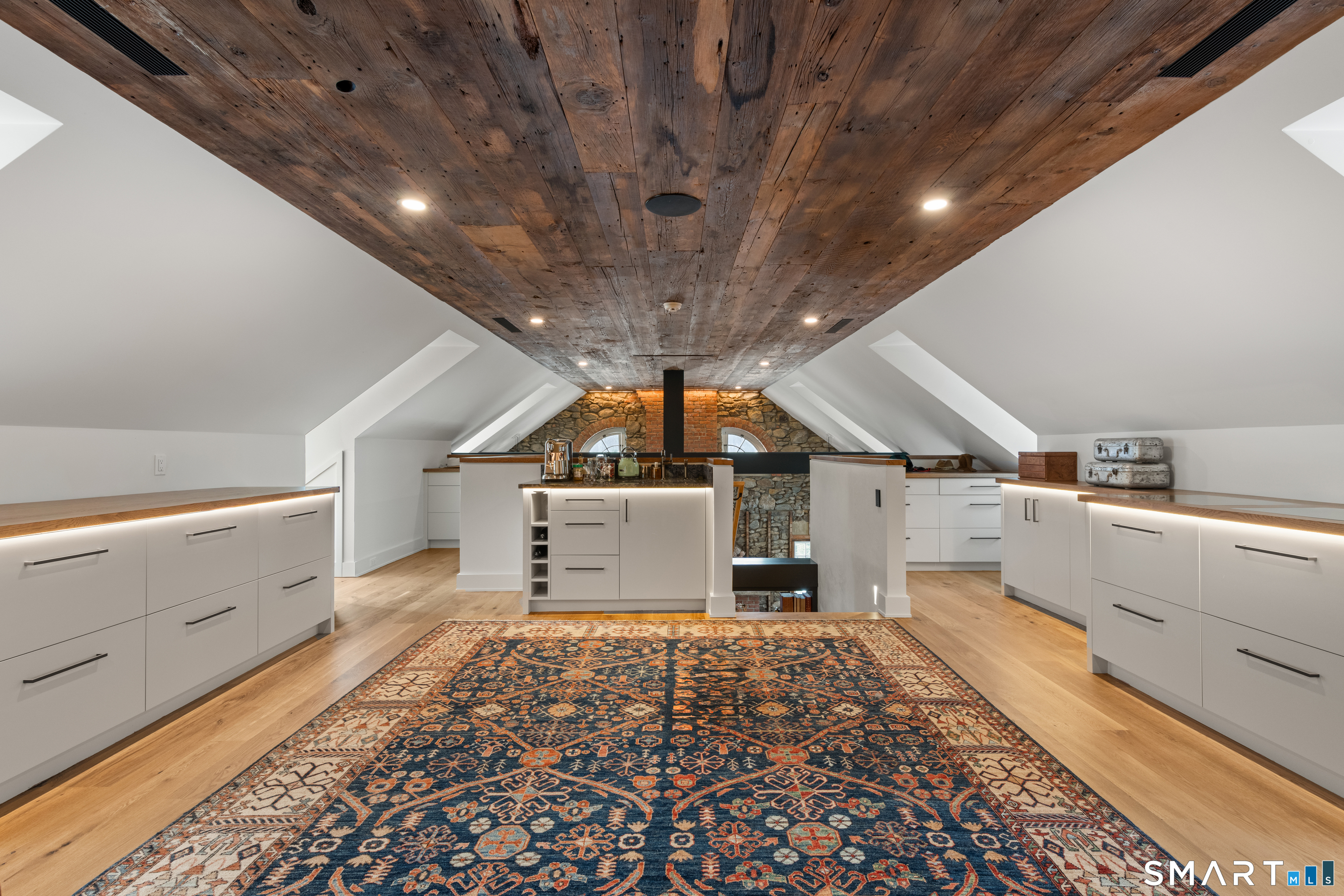 78 & 92 Pastures Lane New Canaan CT 06840
