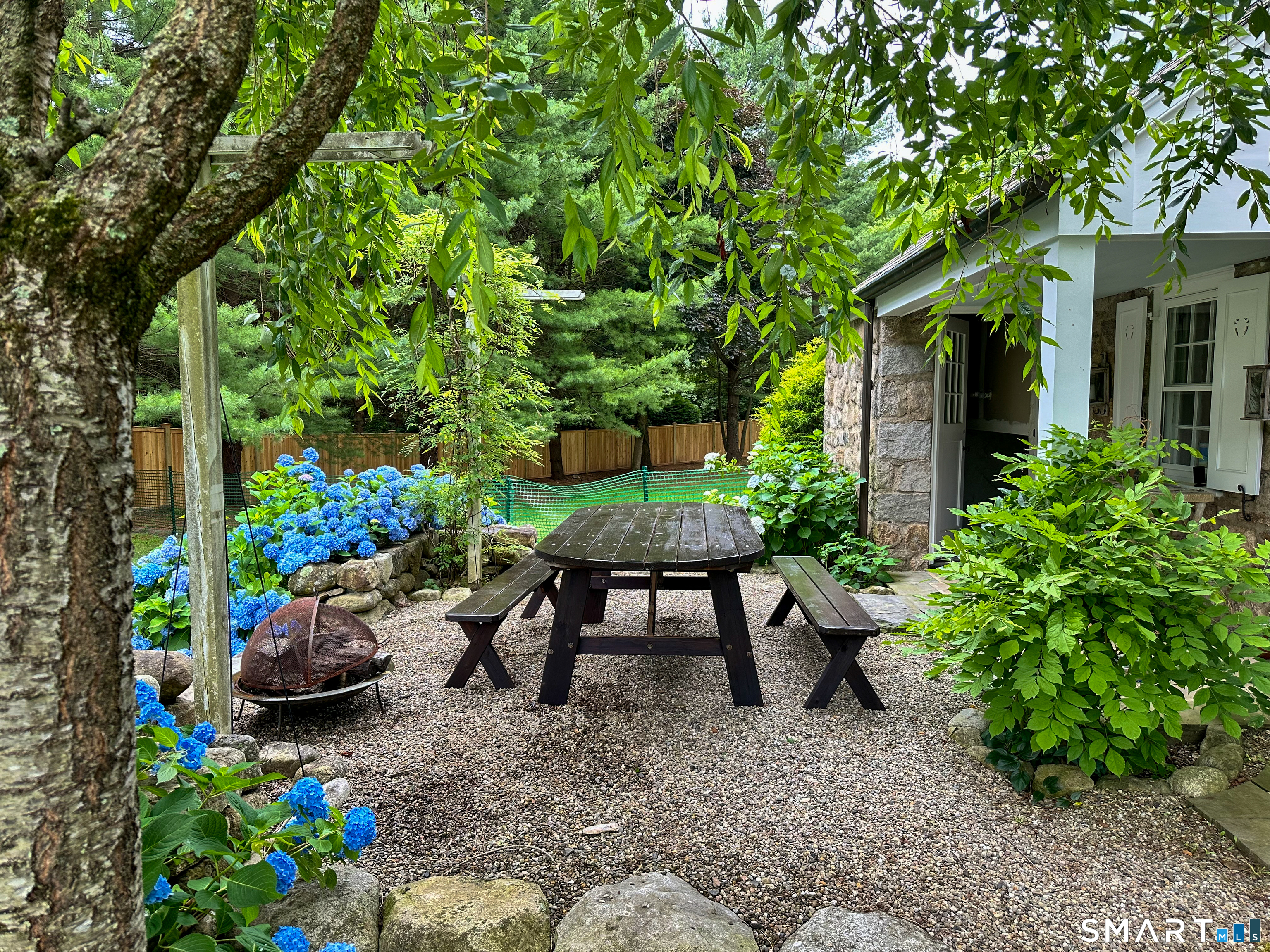 78 & 92 Pastures Lane New Canaan CT 06840