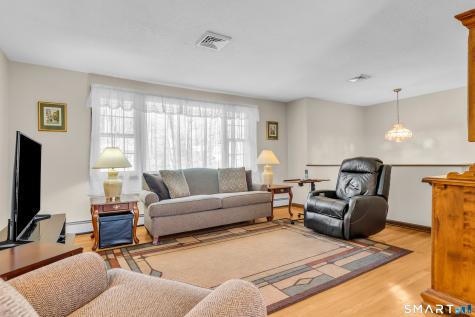 53 Driftwood Lane Guilford CT 06437