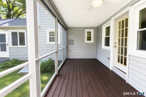 24 Sandhurst Drive West Hartford CT 06107