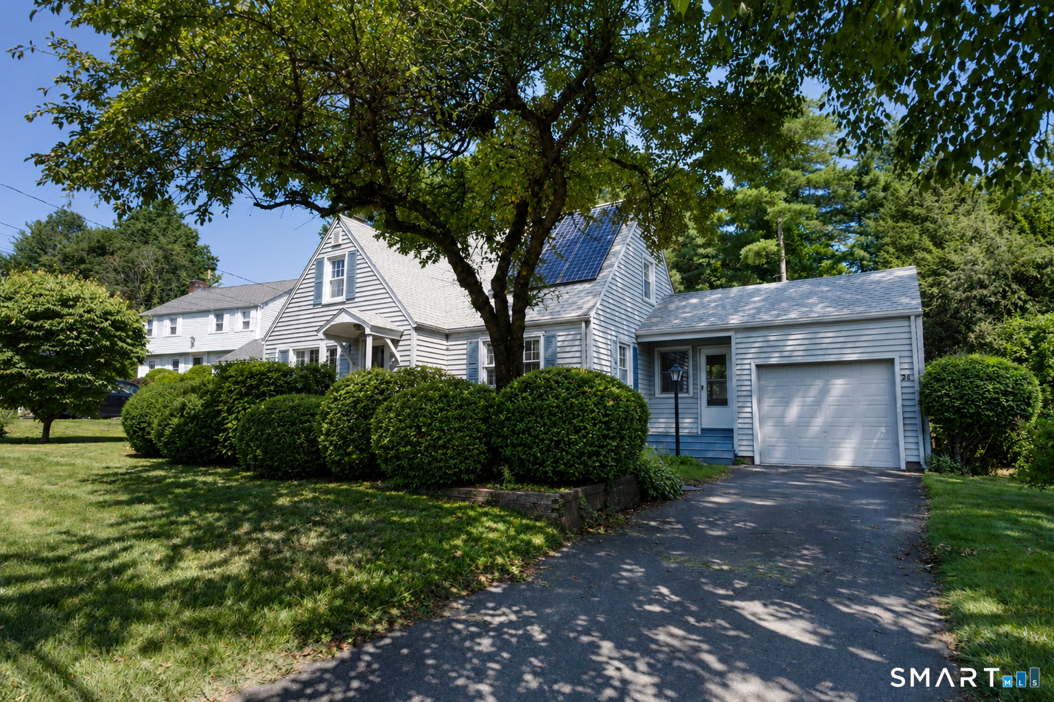 24 Sandhurst Drive West Hartford CT 06107