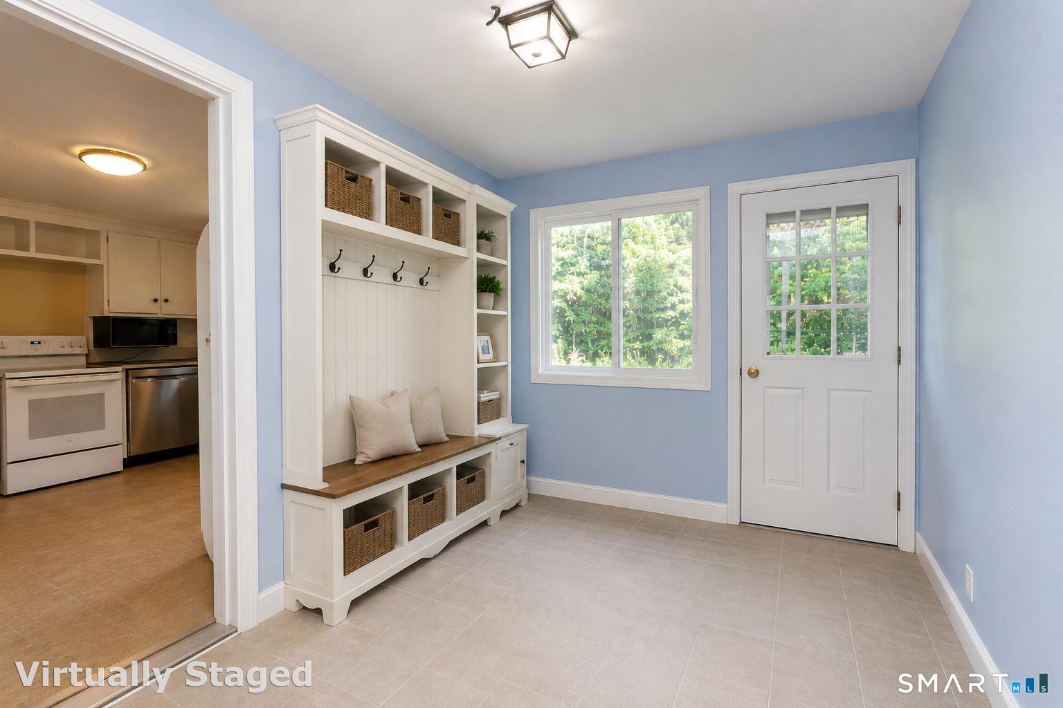 24 Sandhurst Drive West Hartford CT 06107