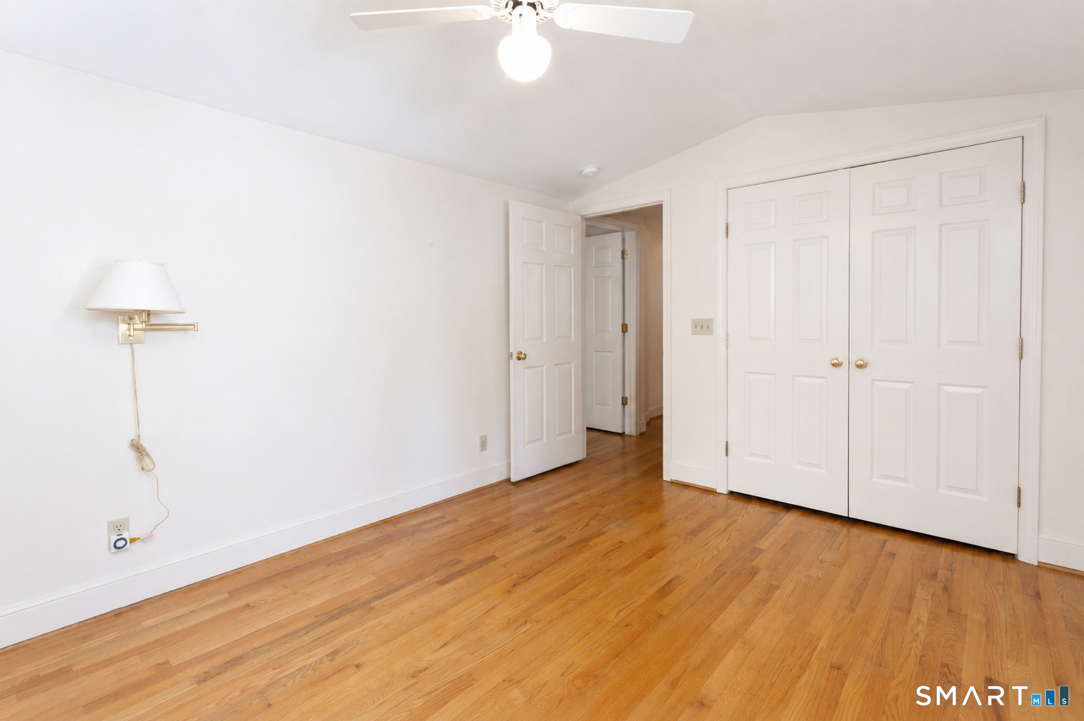 24 Sandhurst Drive West Hartford CT 06107