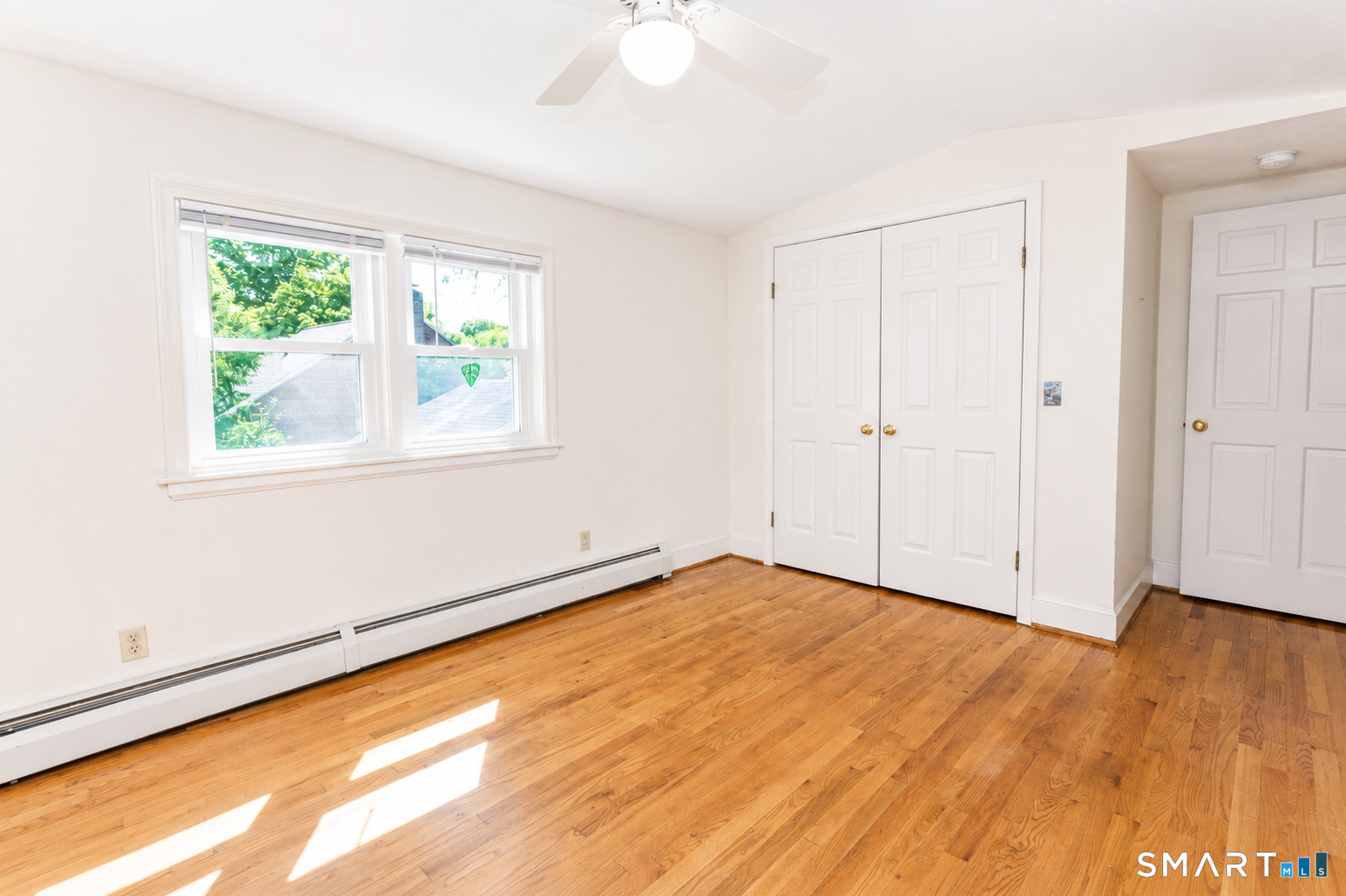 24 Sandhurst Drive West Hartford CT 06107