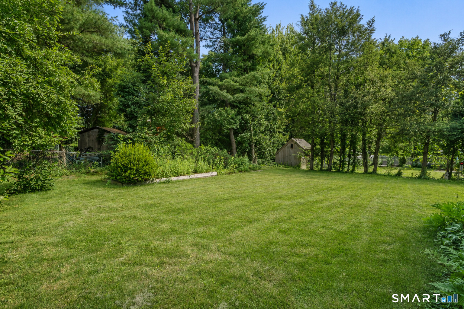 24 Sandhurst Drive West Hartford CT 06107
