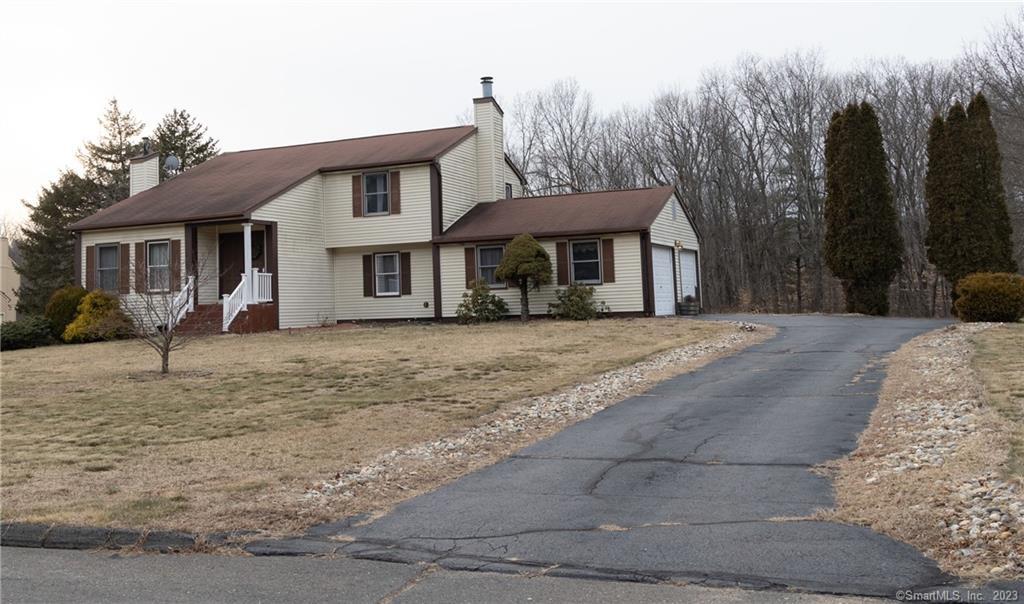 12 Lynn Circle Bloomfield CT 06002