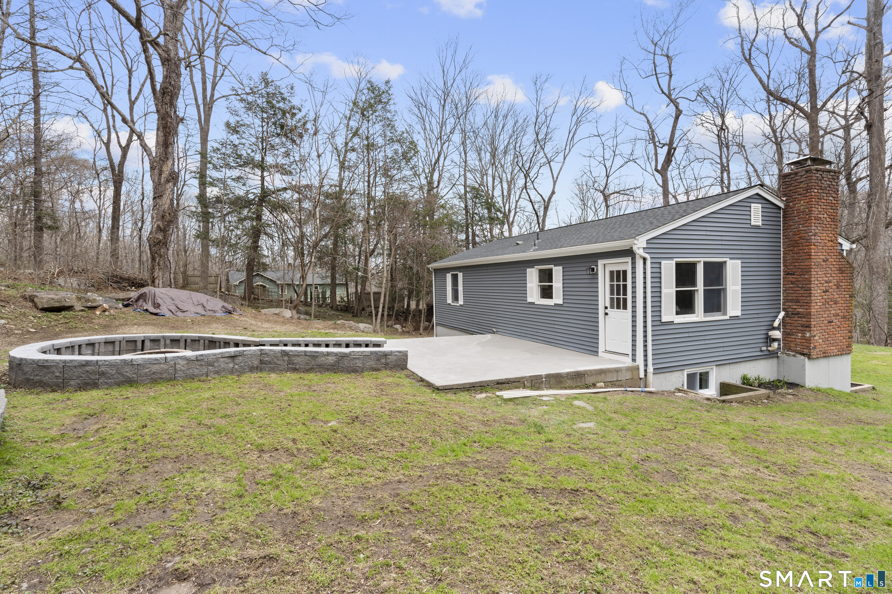 70 Dayton Road Redding CT 06896