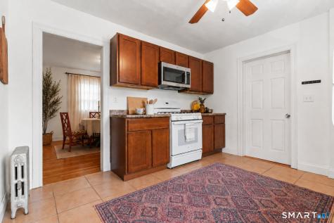 47 Tuttle Place East Haven CT 06512