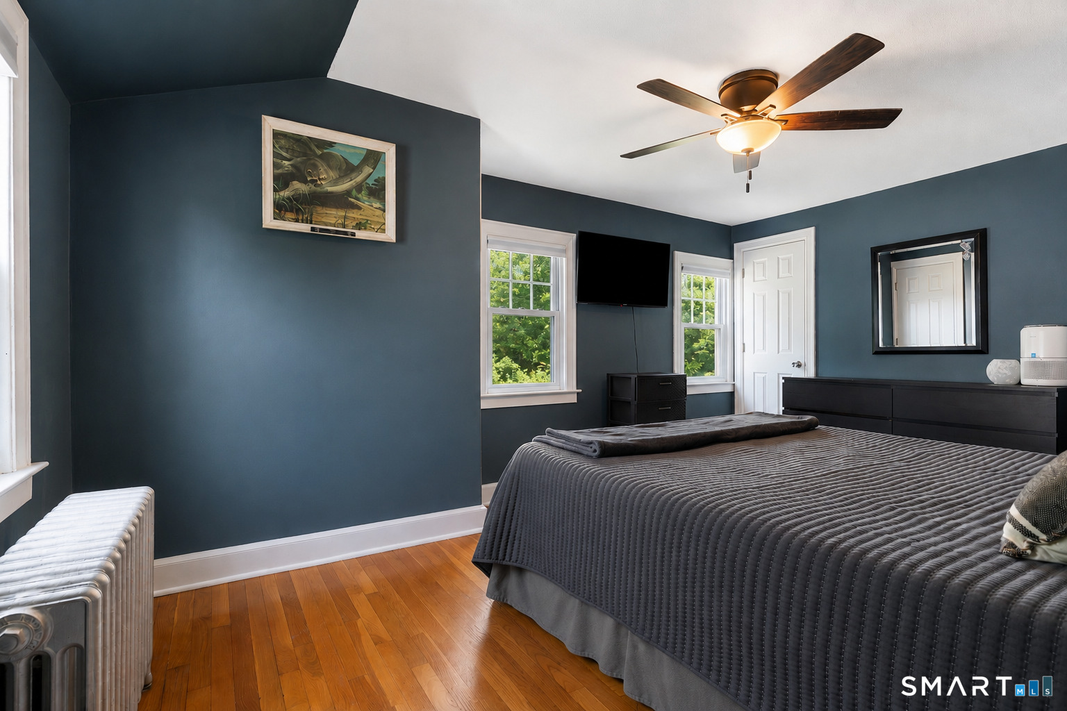 47 Tuttle Place East Haven CT 06512